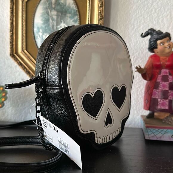 Claire’s Skull Candy White and Black Purse Long NWT - Picture 6 of 7